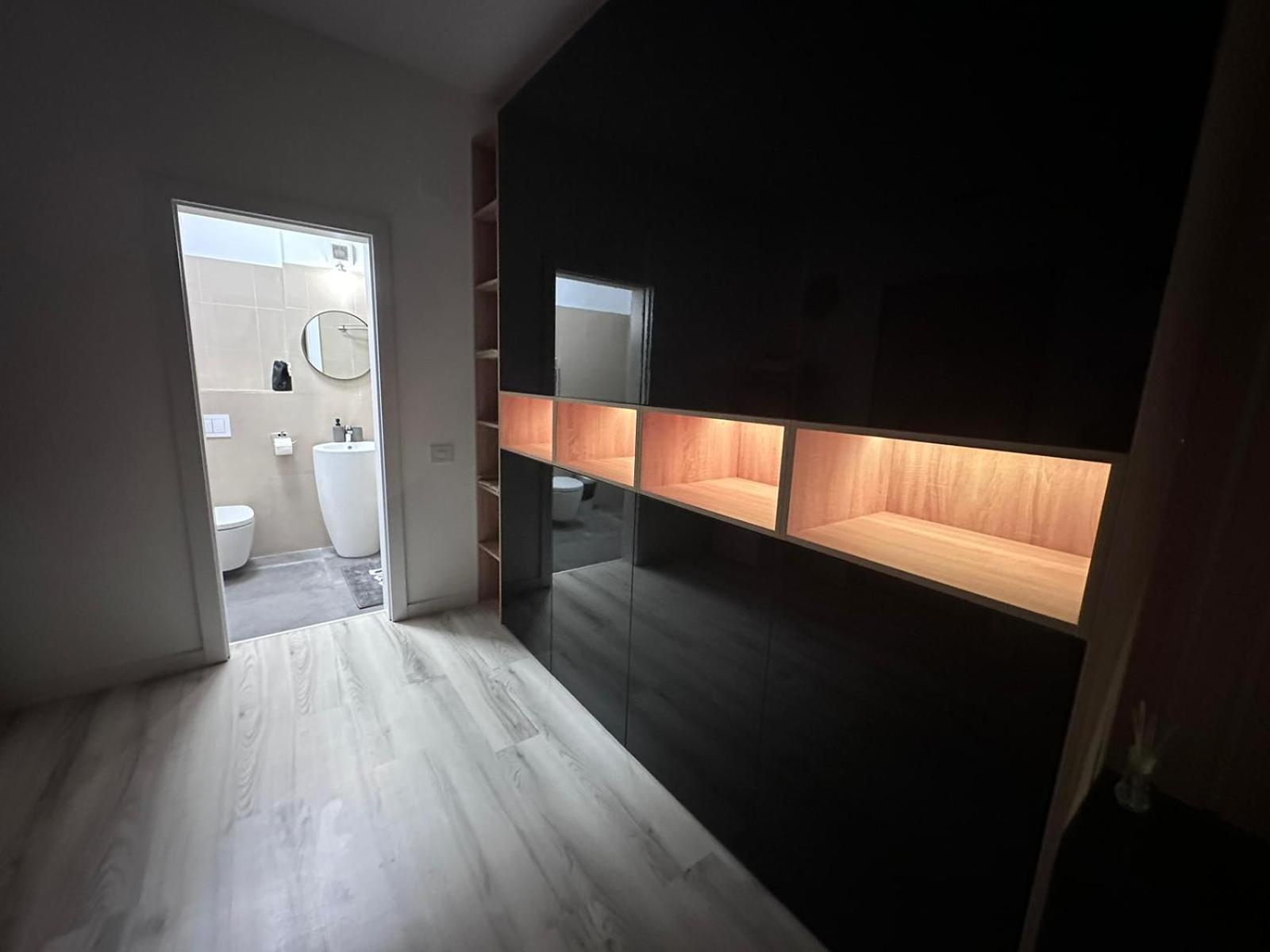 Luxury 1 Bedroom Apartment 부쿠레슈티 외부 사진
